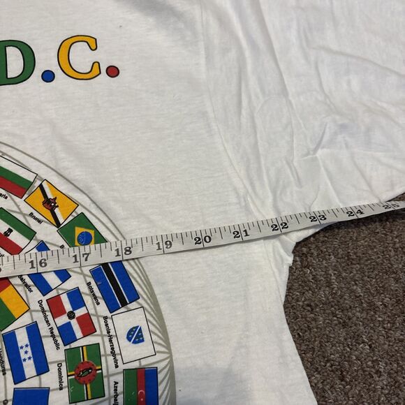 Vintage 1990s Washington DC T-Shirt World Class City Country Flags XL Statehood - Picture 9 of 11